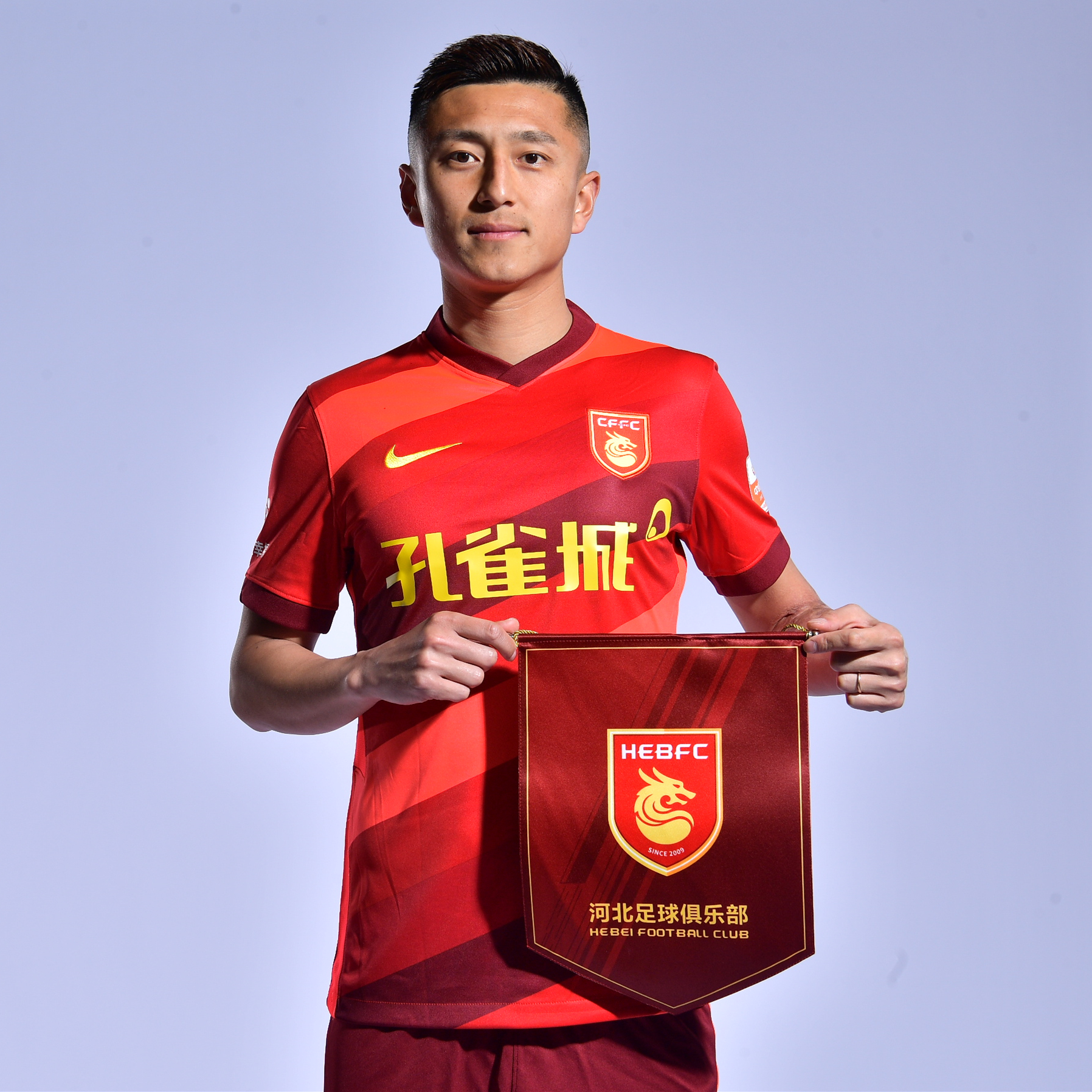 辽足队员努力奋斗，争取胜利