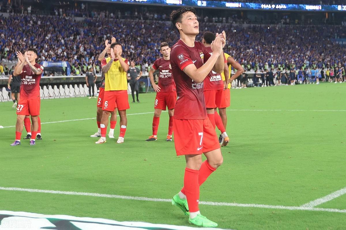 利物浦连续五场破门，武磊主帅直言：这小子挡不住！