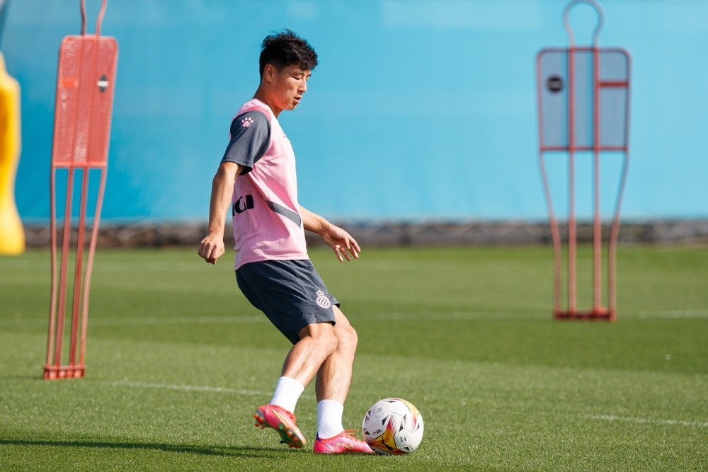 格列兹曼成功零封武磊，门将赛后获得全场最佳